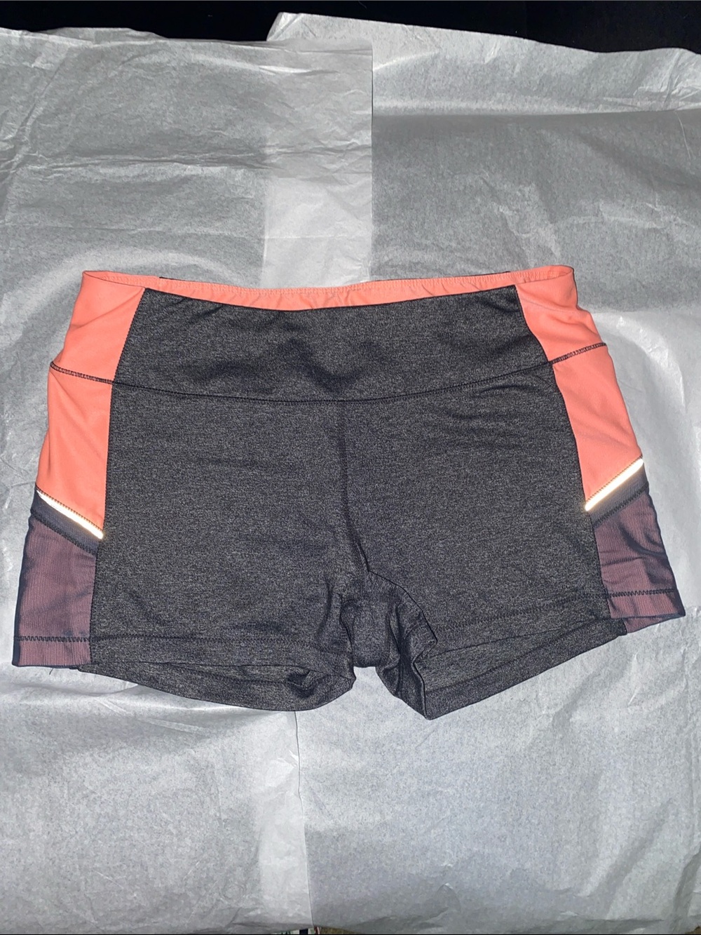 Women’s High-Waist Performance Shorts
